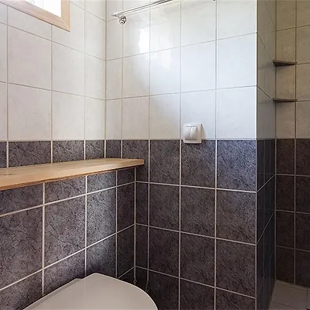 Four-bedroom Holiday In * הלס